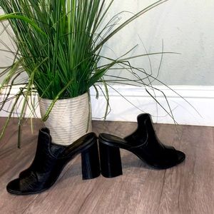 Brand: Seven7 Color: Black Size: 8.5